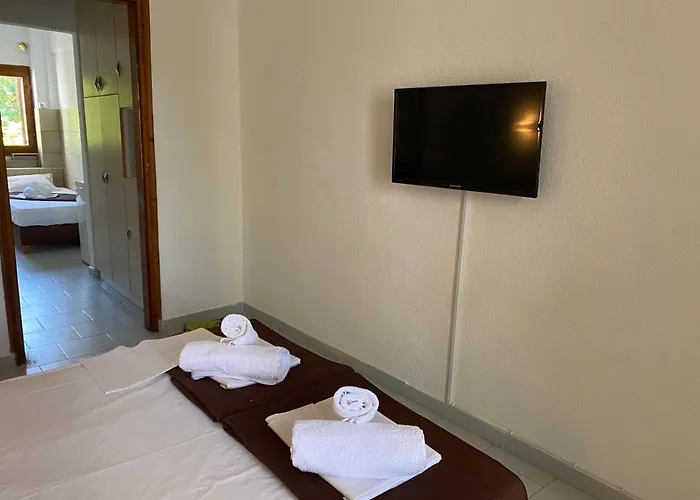 Sirtaki-siviri Aparthotel 3*